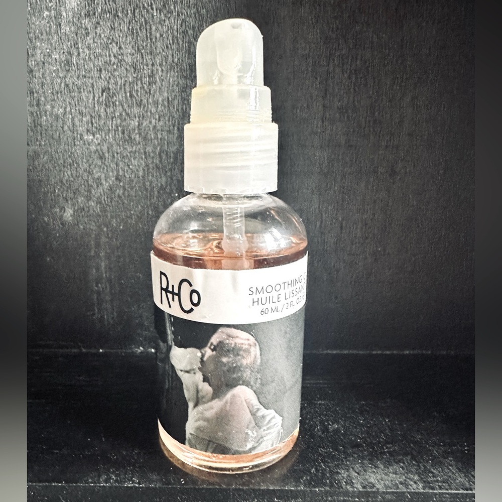 R+Co Two way mirror Smoothing Oil